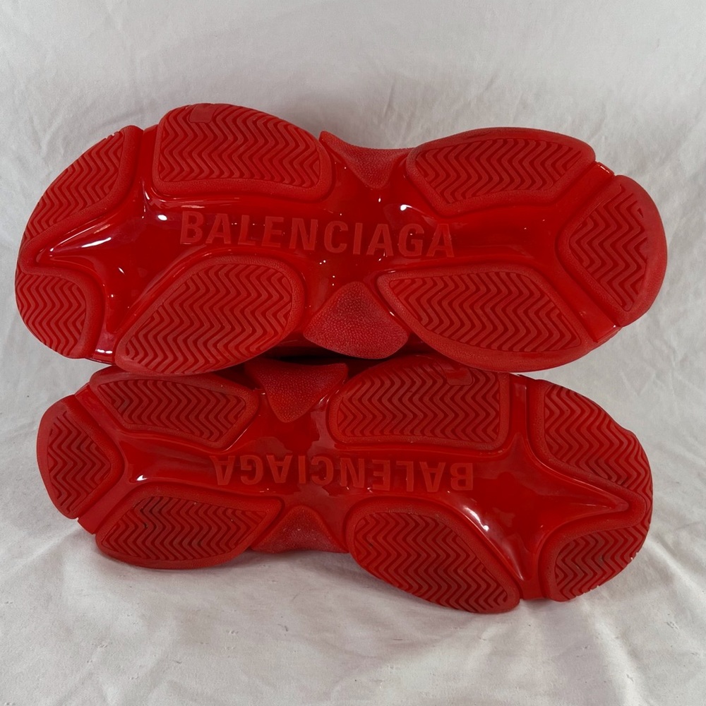 BALENCIAGA Red Triple S Sport Mens Sneakers Marked as 7US - Picture 17 of 17